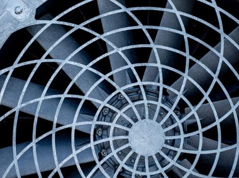 Ventilador ou exaustor para ambientes industriais: qual é mais eficiente?